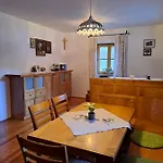 Mala Hisa Solčava